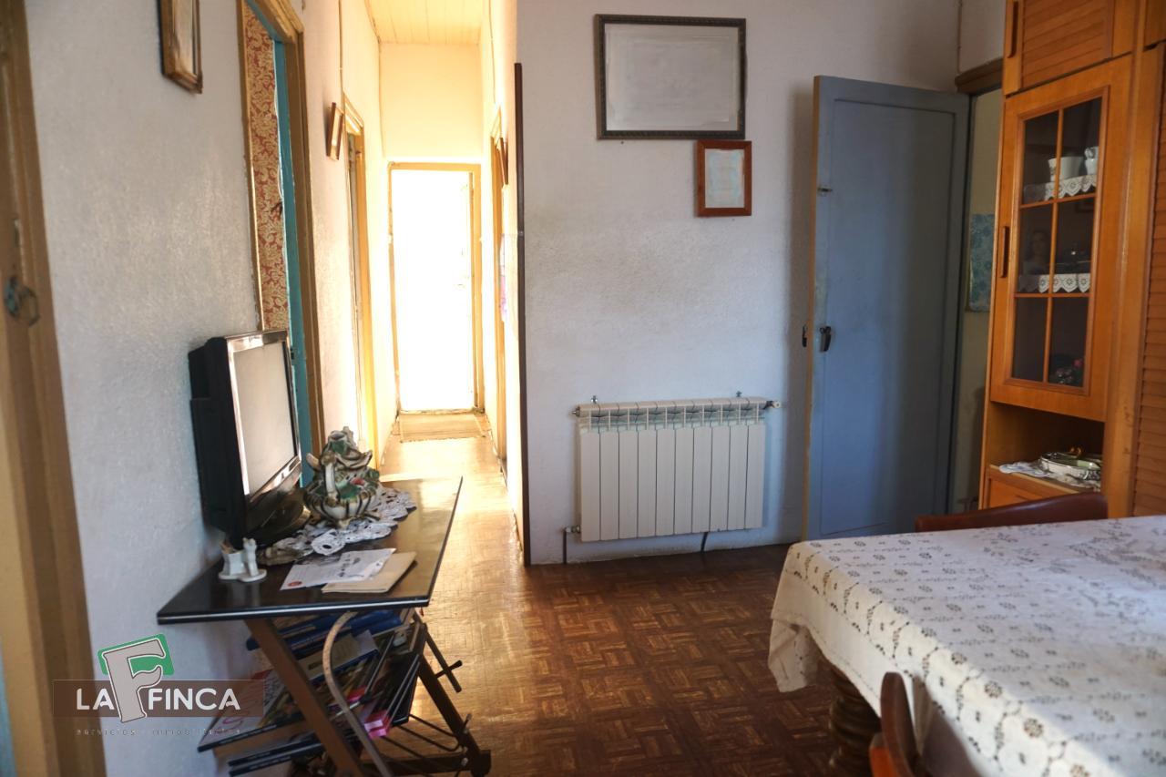 Venta de casa en Belmonte de Miranda