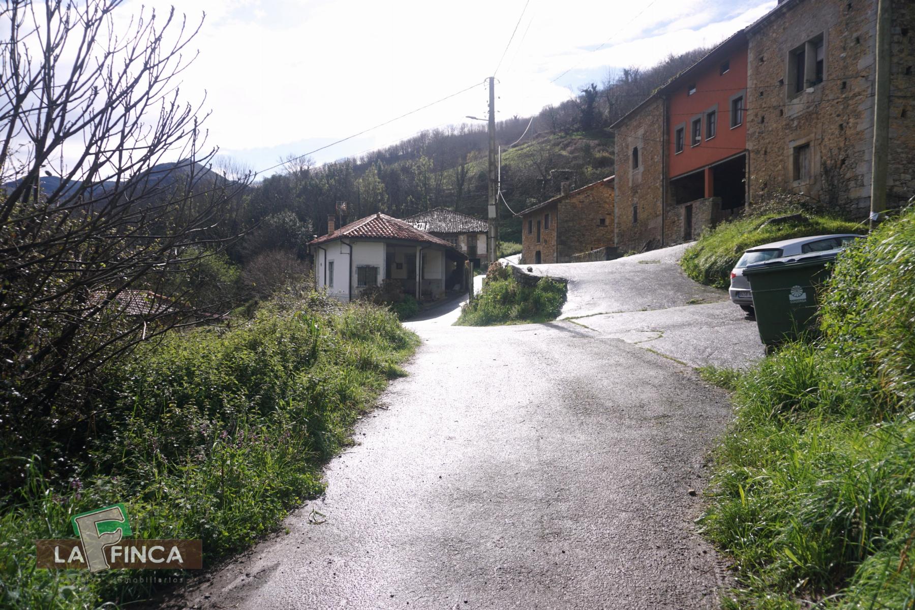 Venta de casa en Belmonte de Miranda