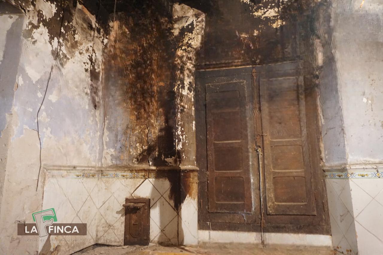 Venta de casa en Belmonte de Miranda