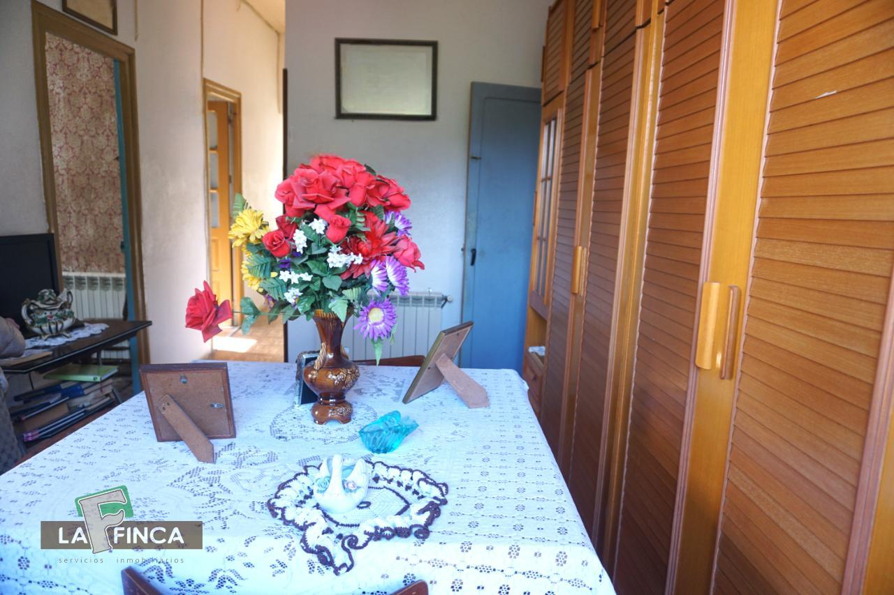 Venta de casa en Belmonte de Miranda