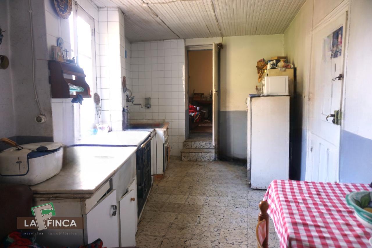 Venta de casa en Belmonte de Miranda