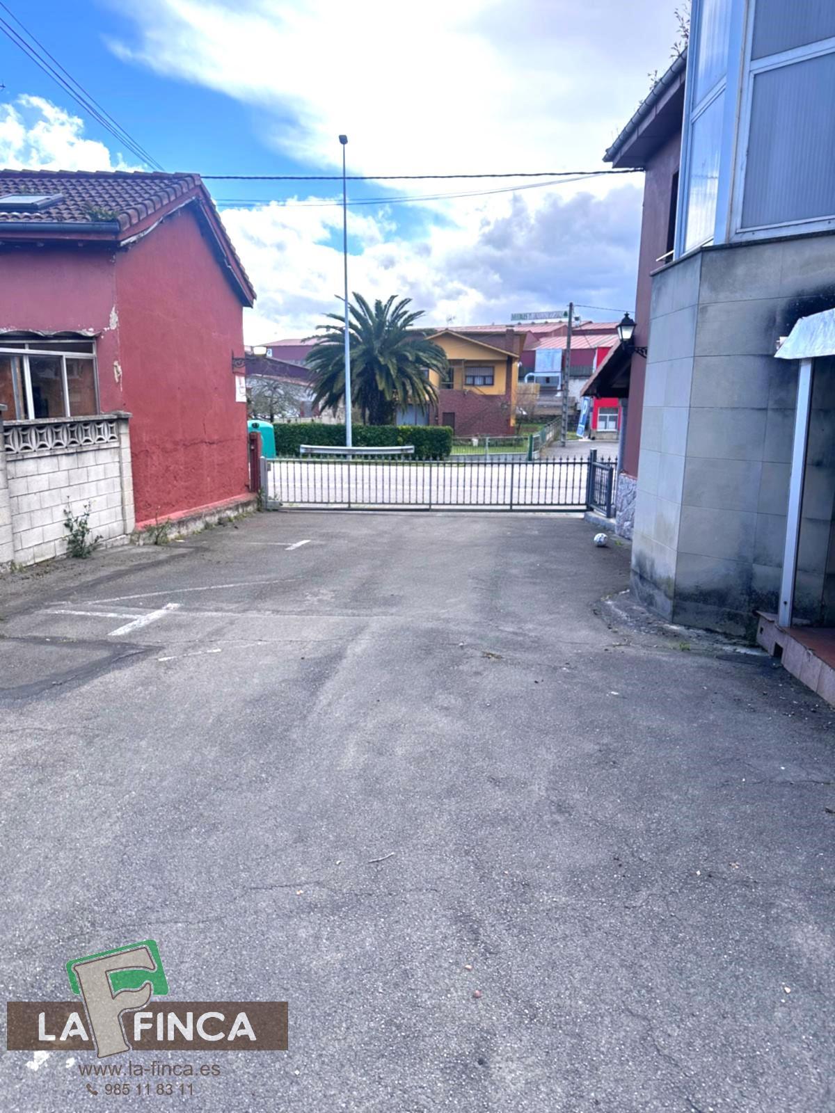 Venta de local en Oviedo