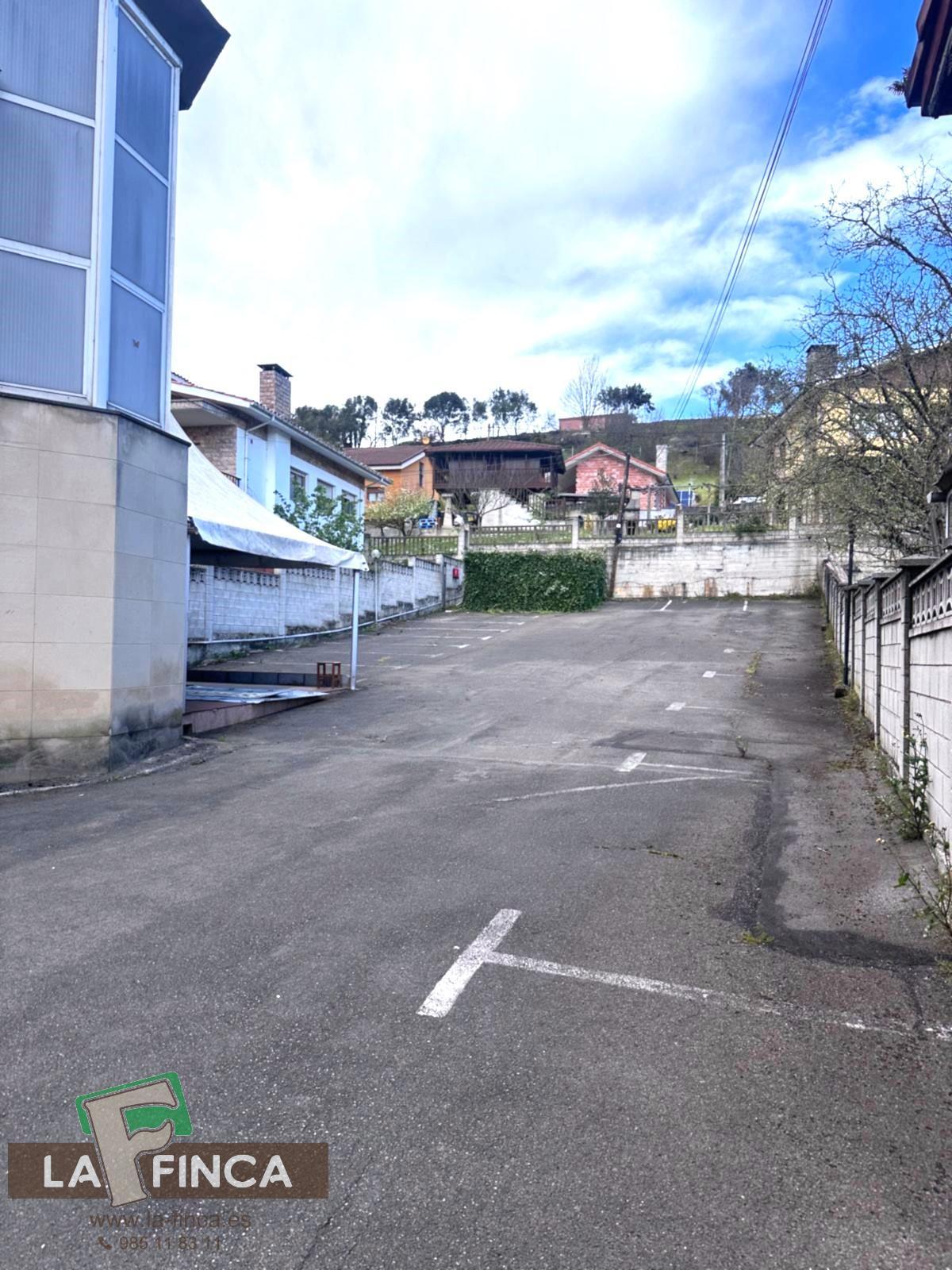 Venta de local en Oviedo