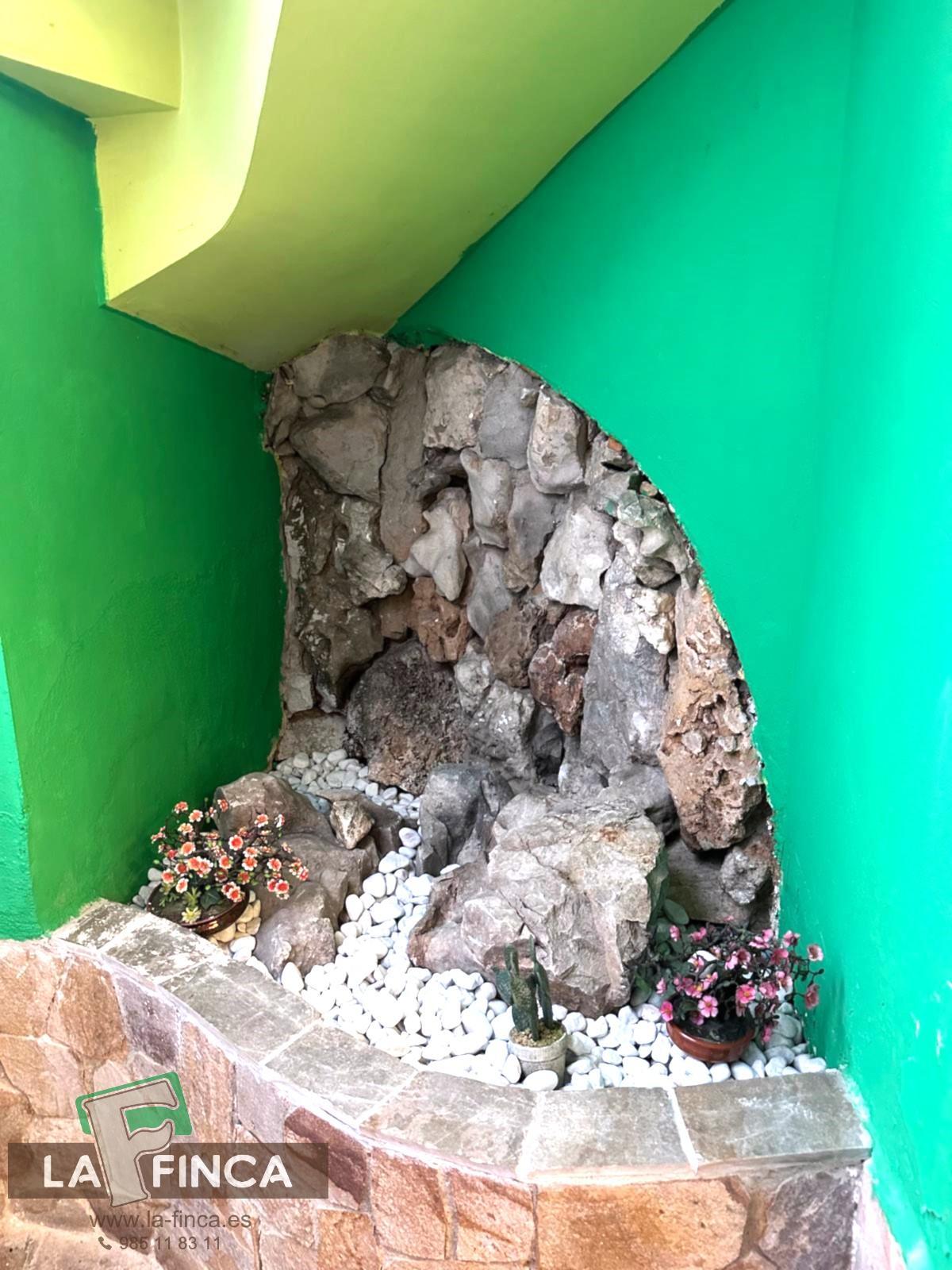 Venta de local en Oviedo