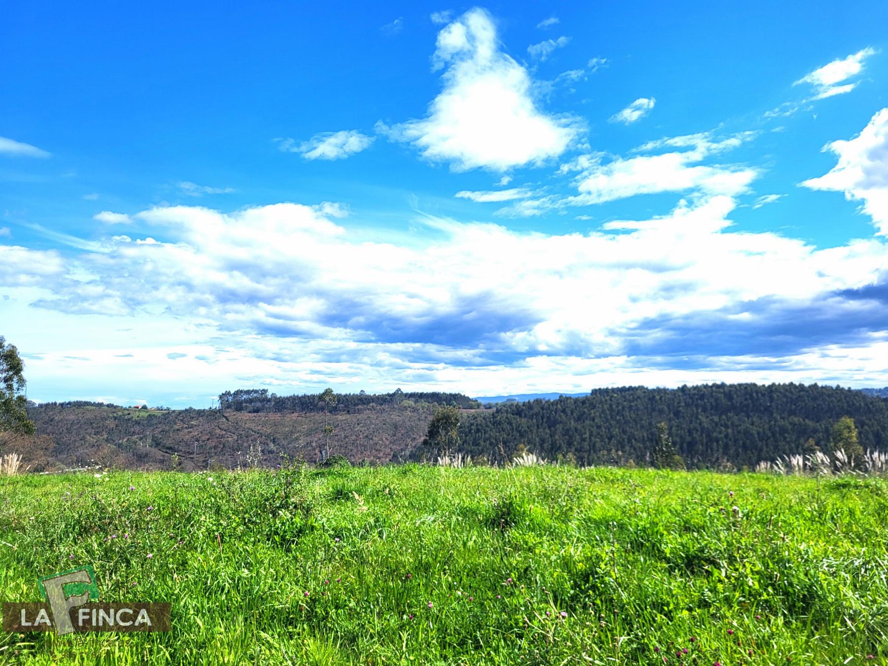 Venta de terreno en Candás