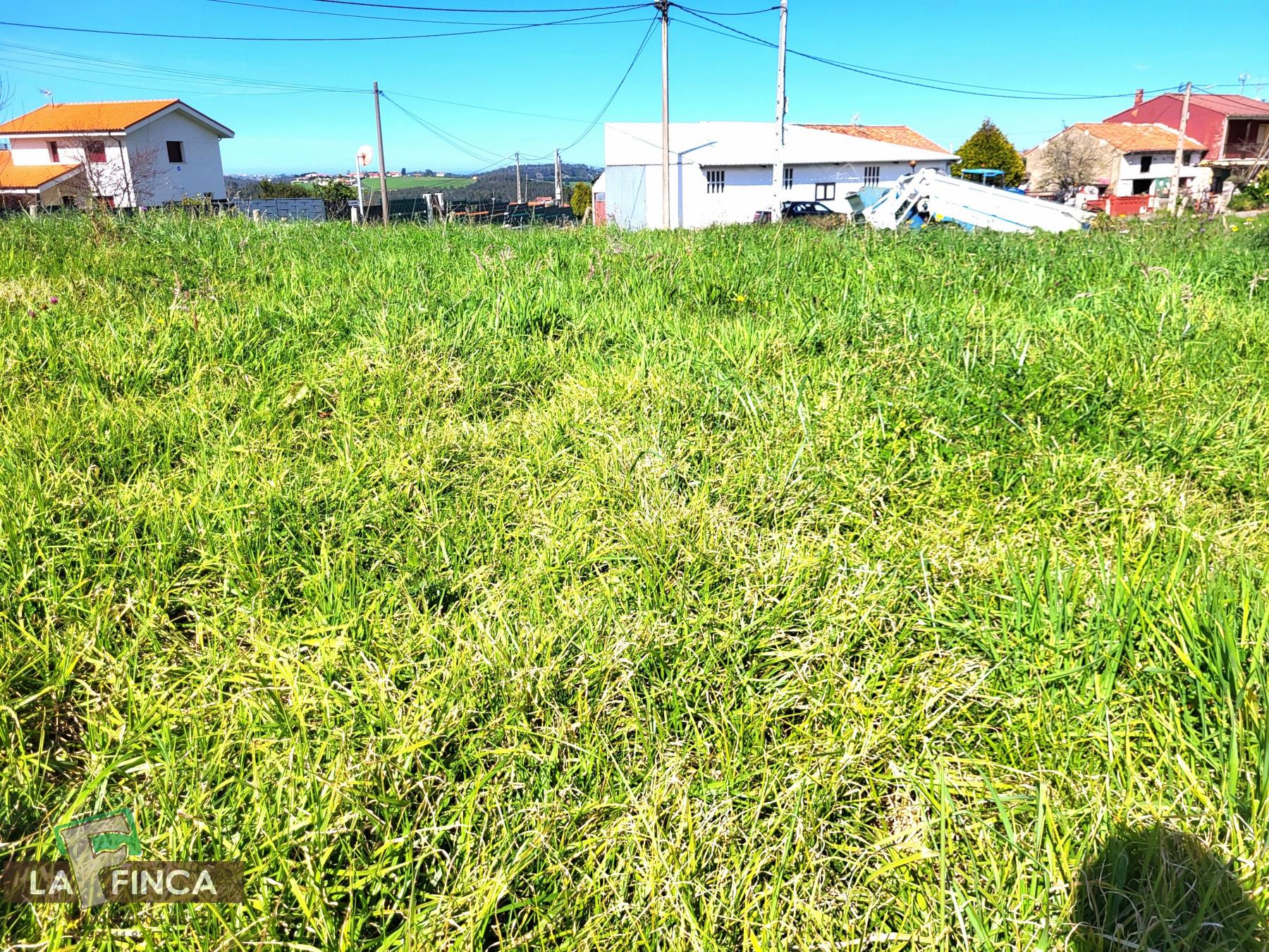 Venta de terreno en Candás