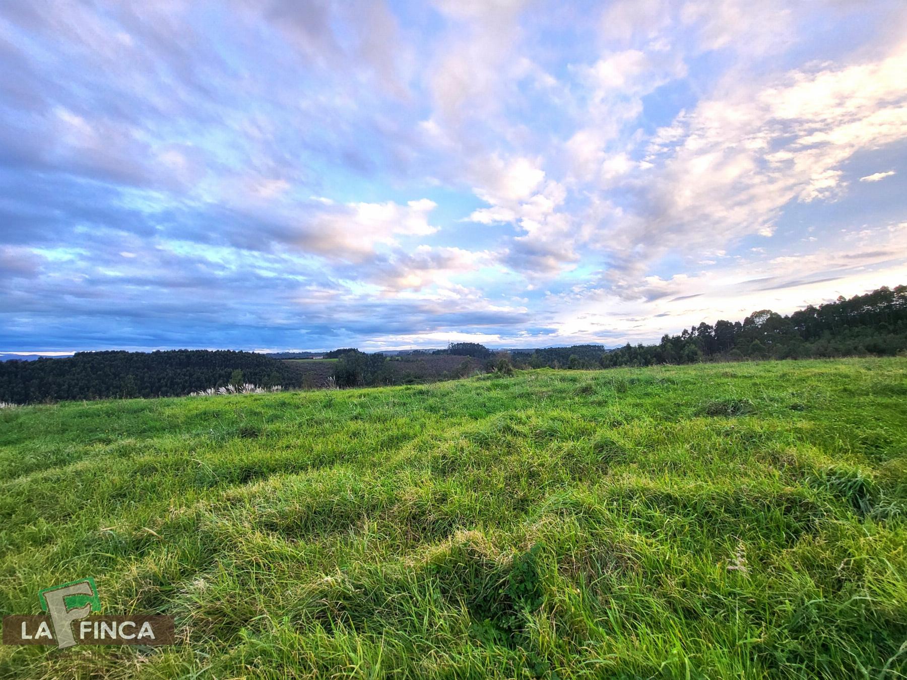 Venta de terreno en Candás
