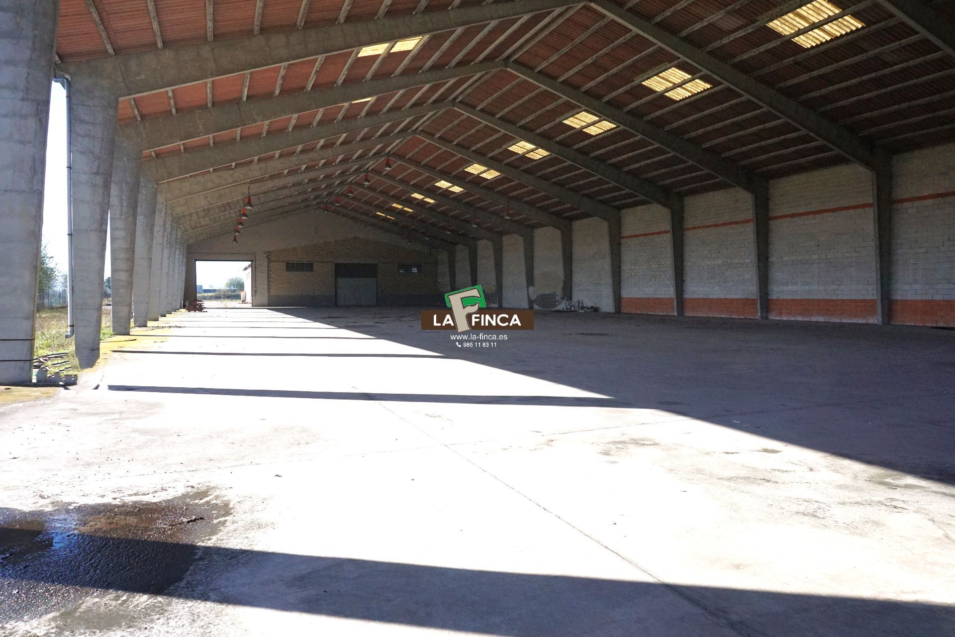 Venta de nave en Siero