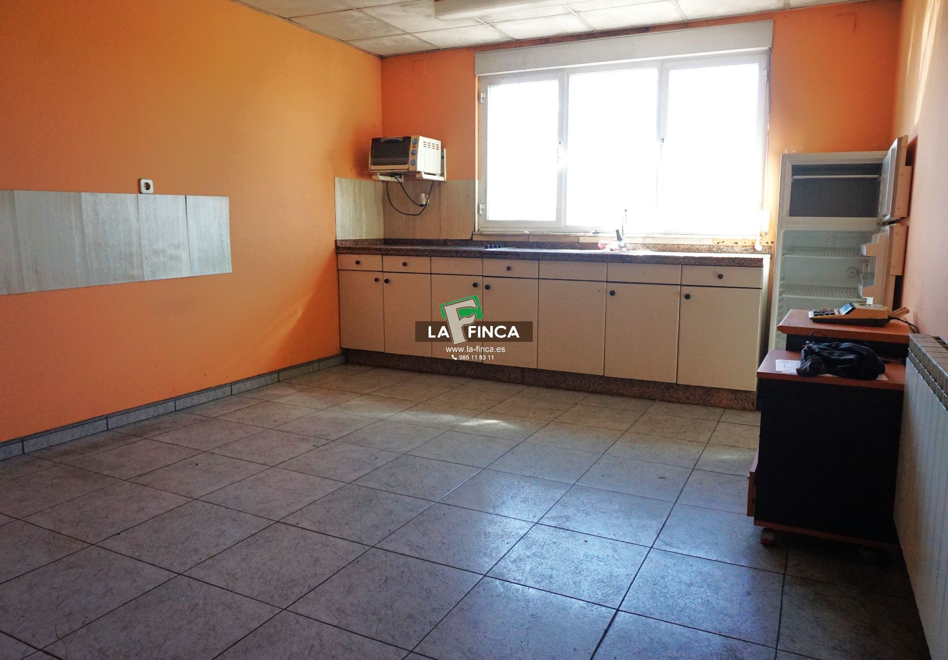 Venta de nave en Siero