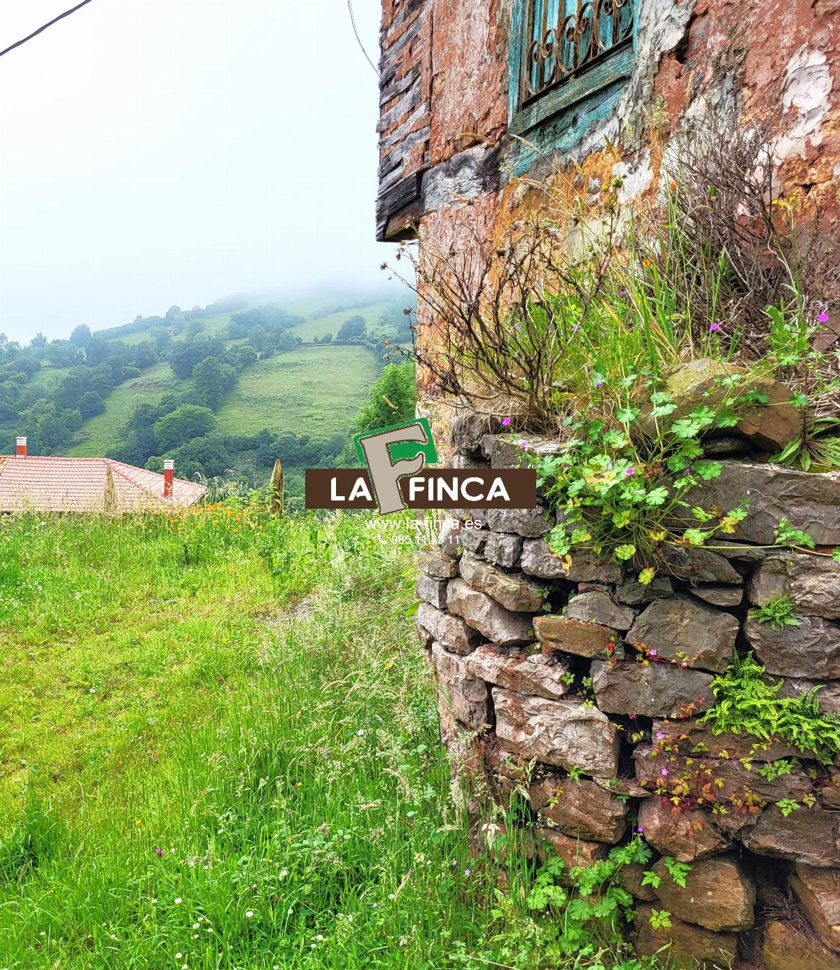 For sale of house in Morcín