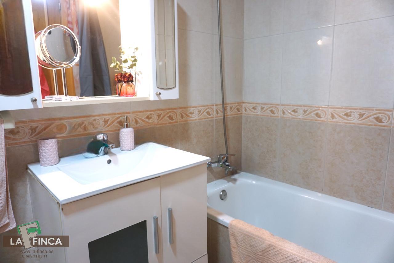 Venta de piso en Oviedo