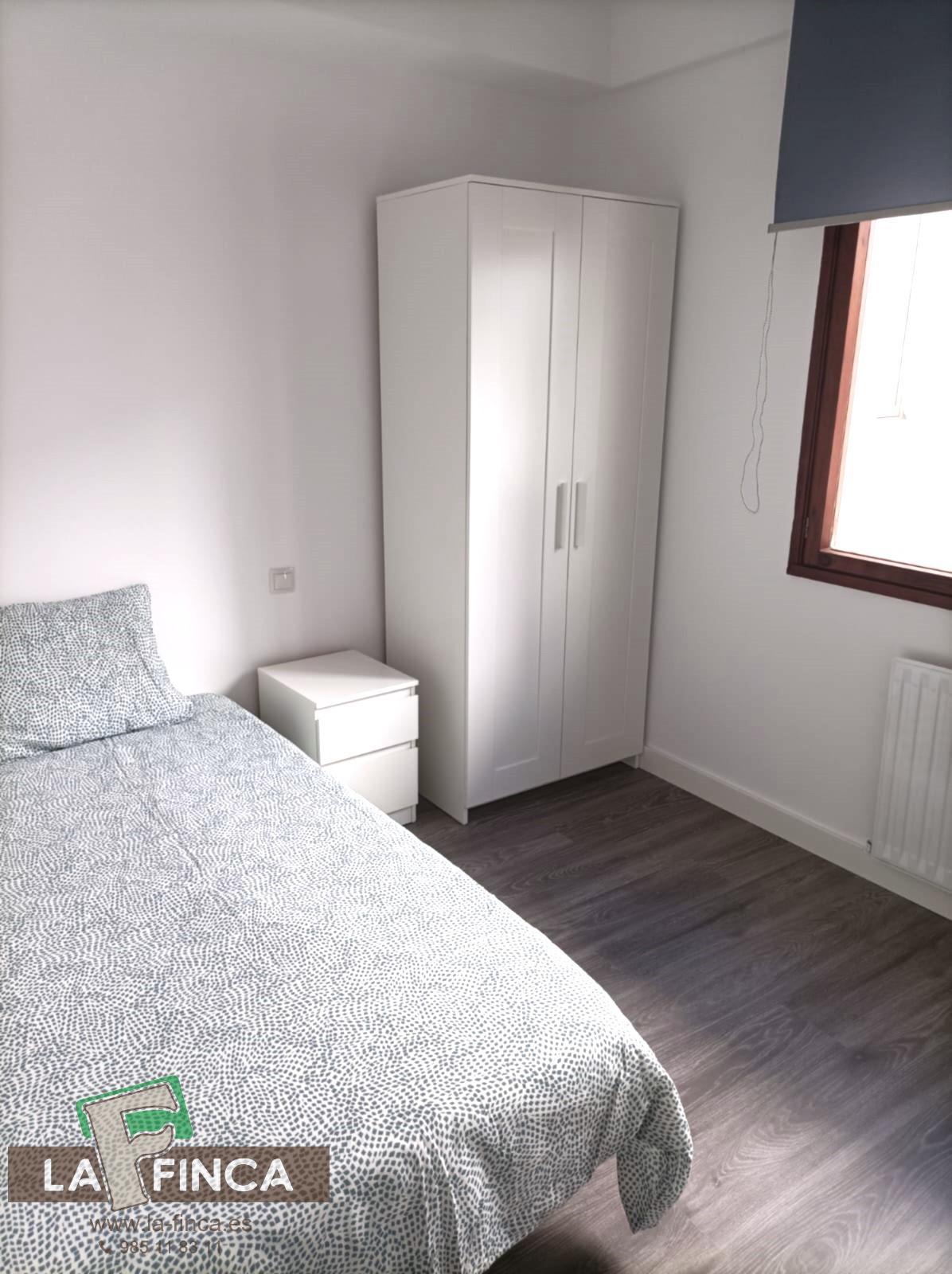 For sale of flat in Oviedo