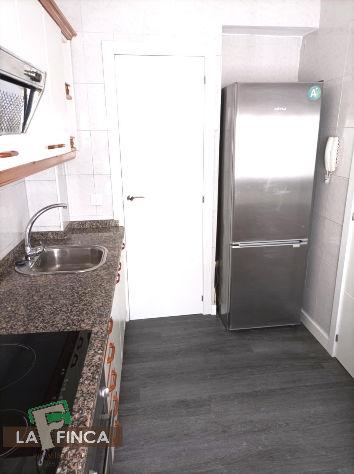 For sale of flat in Oviedo