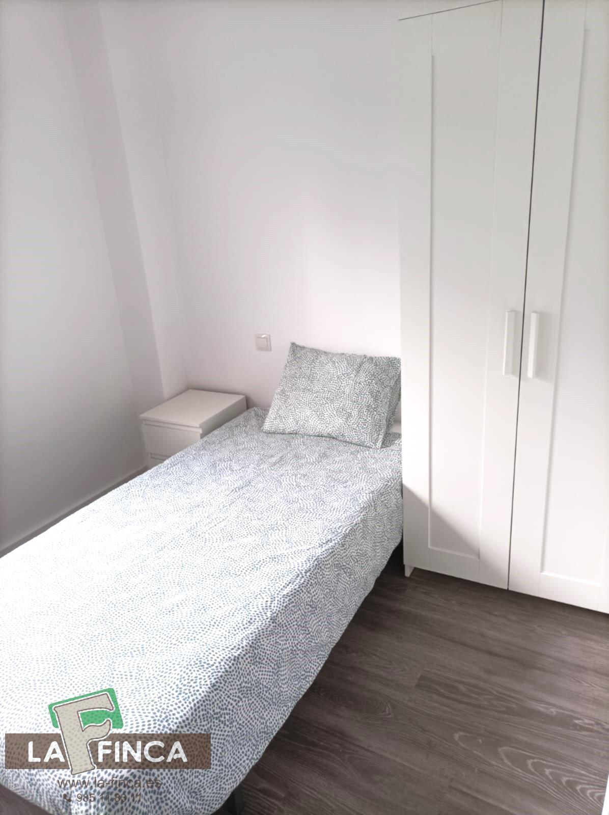 For sale of flat in Oviedo