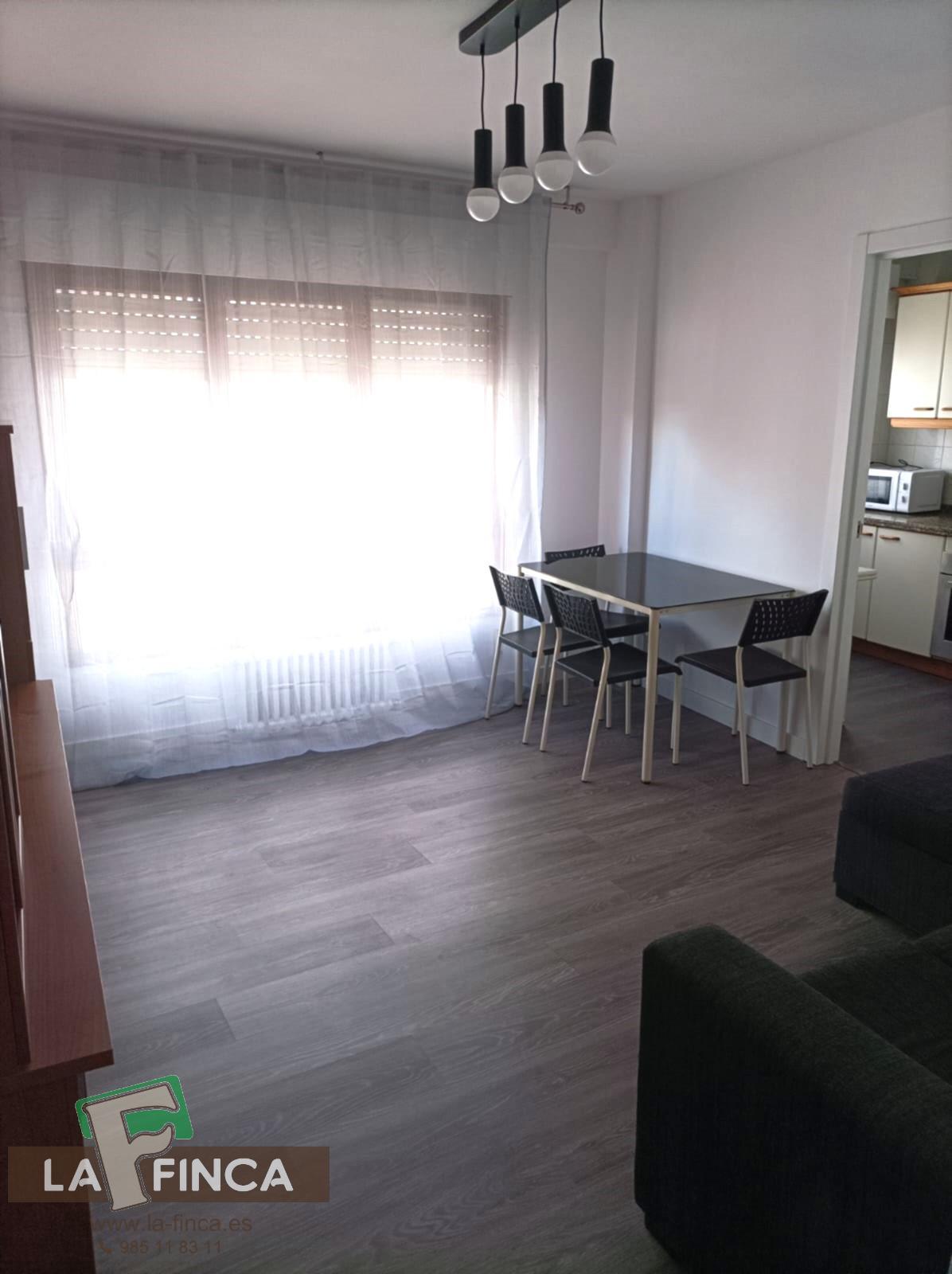 For sale of flat in Oviedo