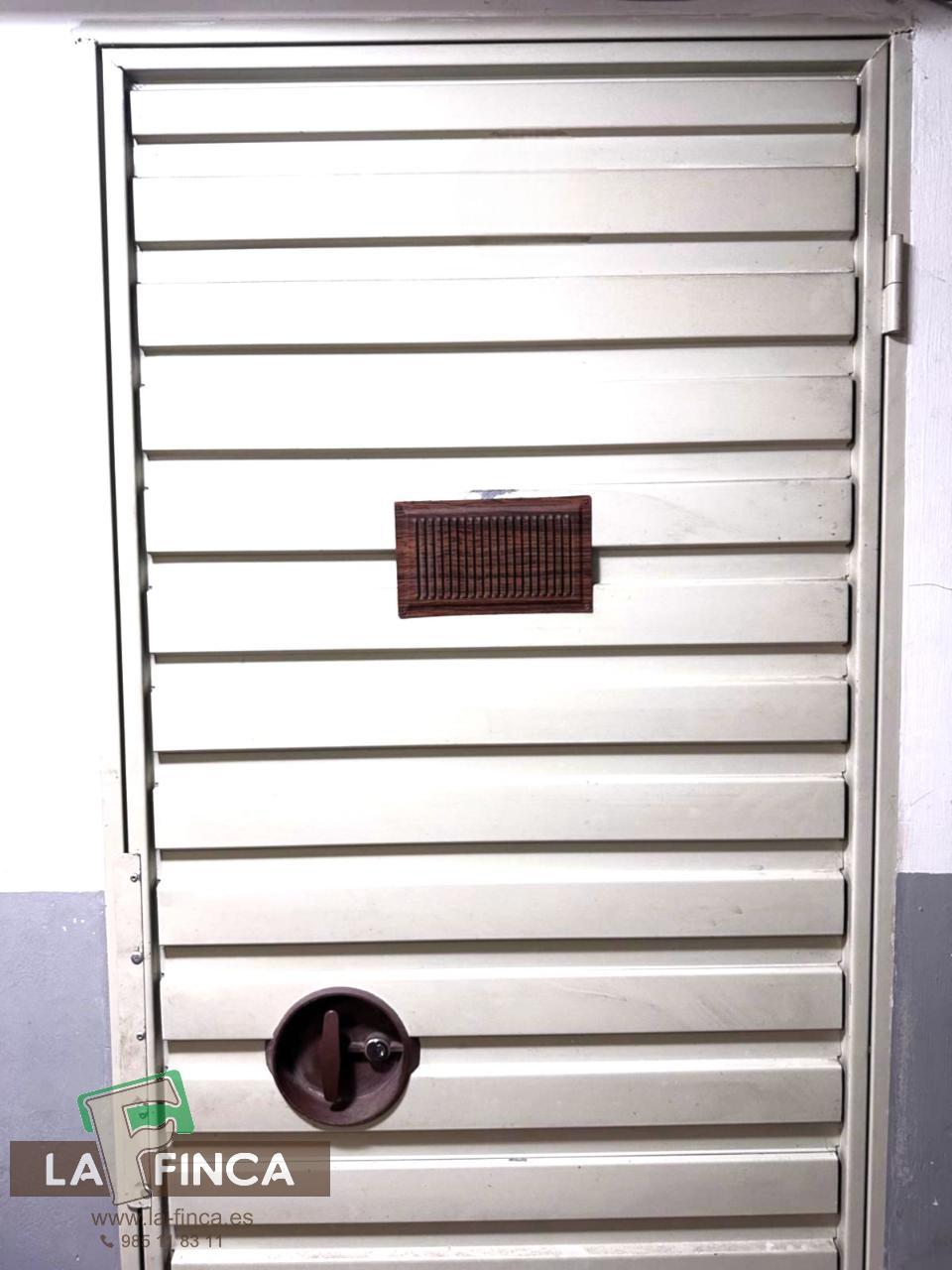 For sale of flat in Oviedo