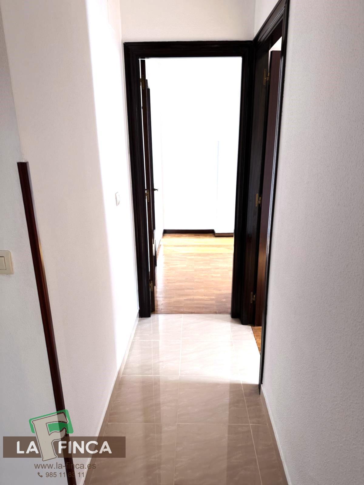 For sale of flat in Oviedo