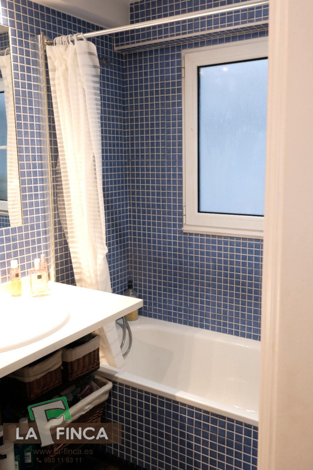 For sale of flat in Oviedo