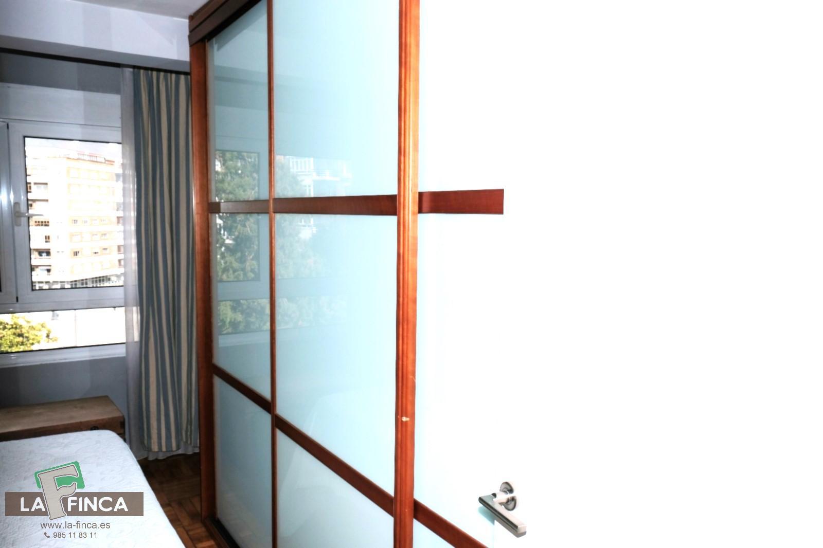 For sale of flat in Oviedo