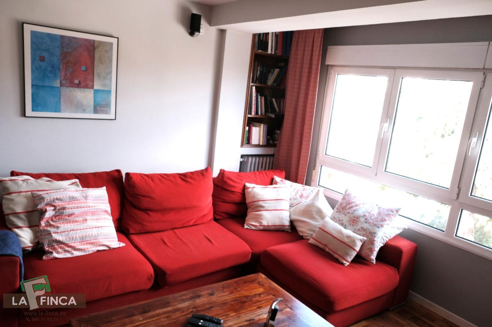 For sale of flat in Oviedo