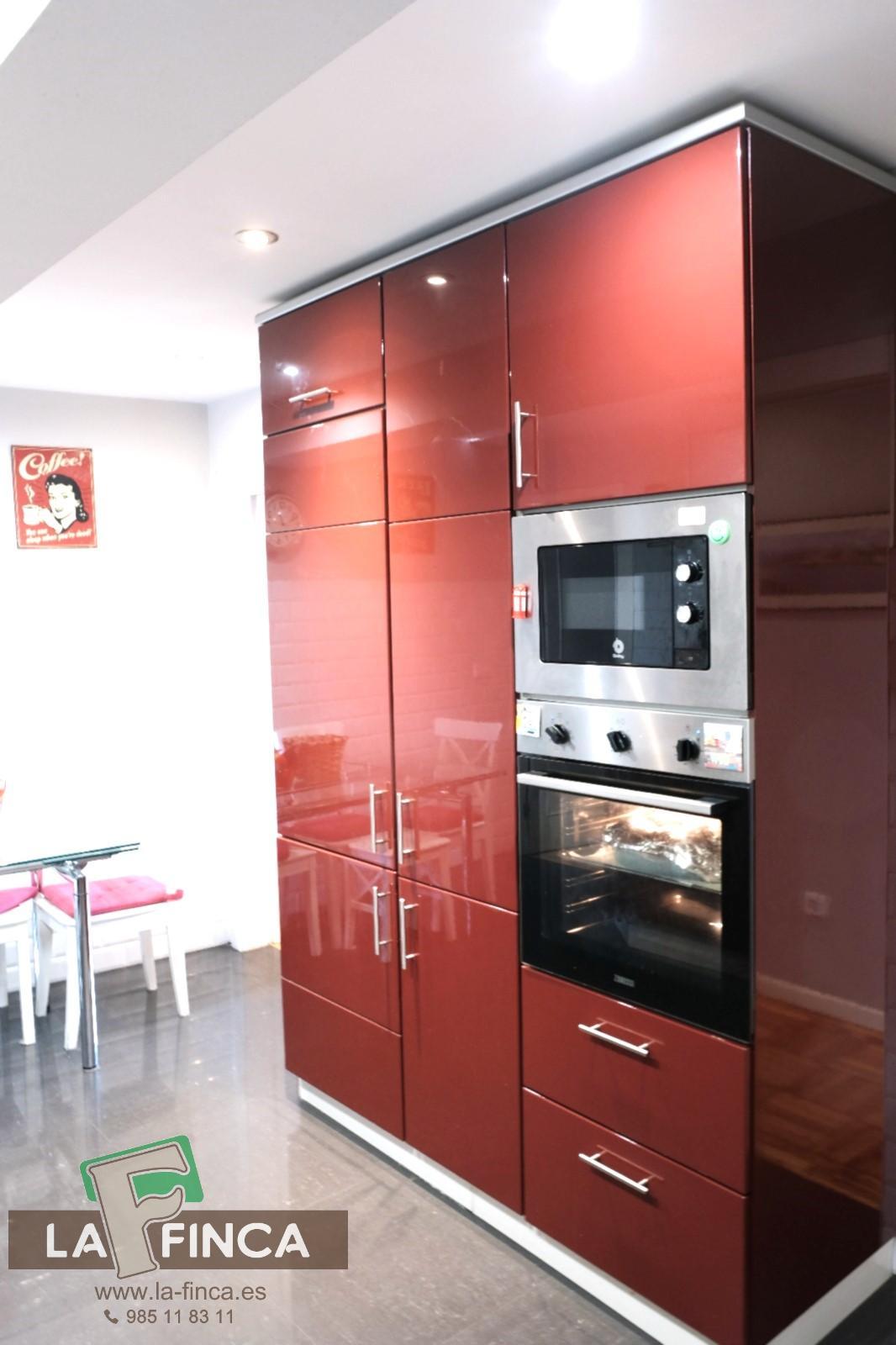 For sale of flat in Oviedo