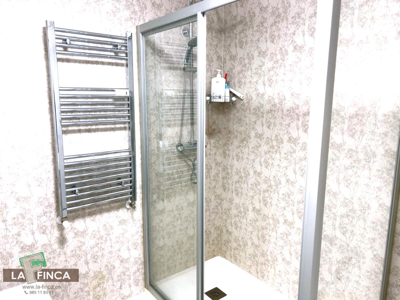 For sale of flat in Oviedo