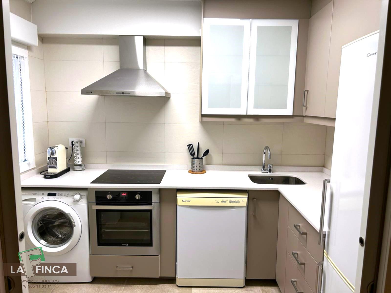 For sale of flat in Oviedo