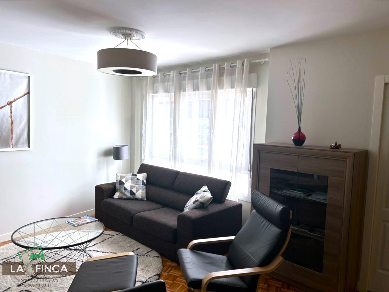 For sale of flat in Oviedo