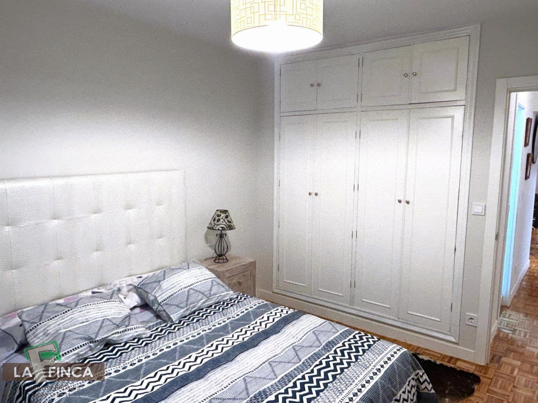 For sale of flat in Oviedo