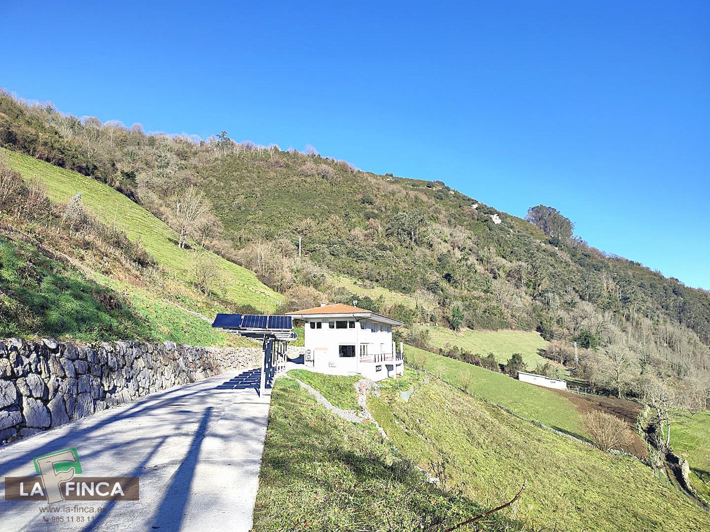 Venta de chalet en Trubia