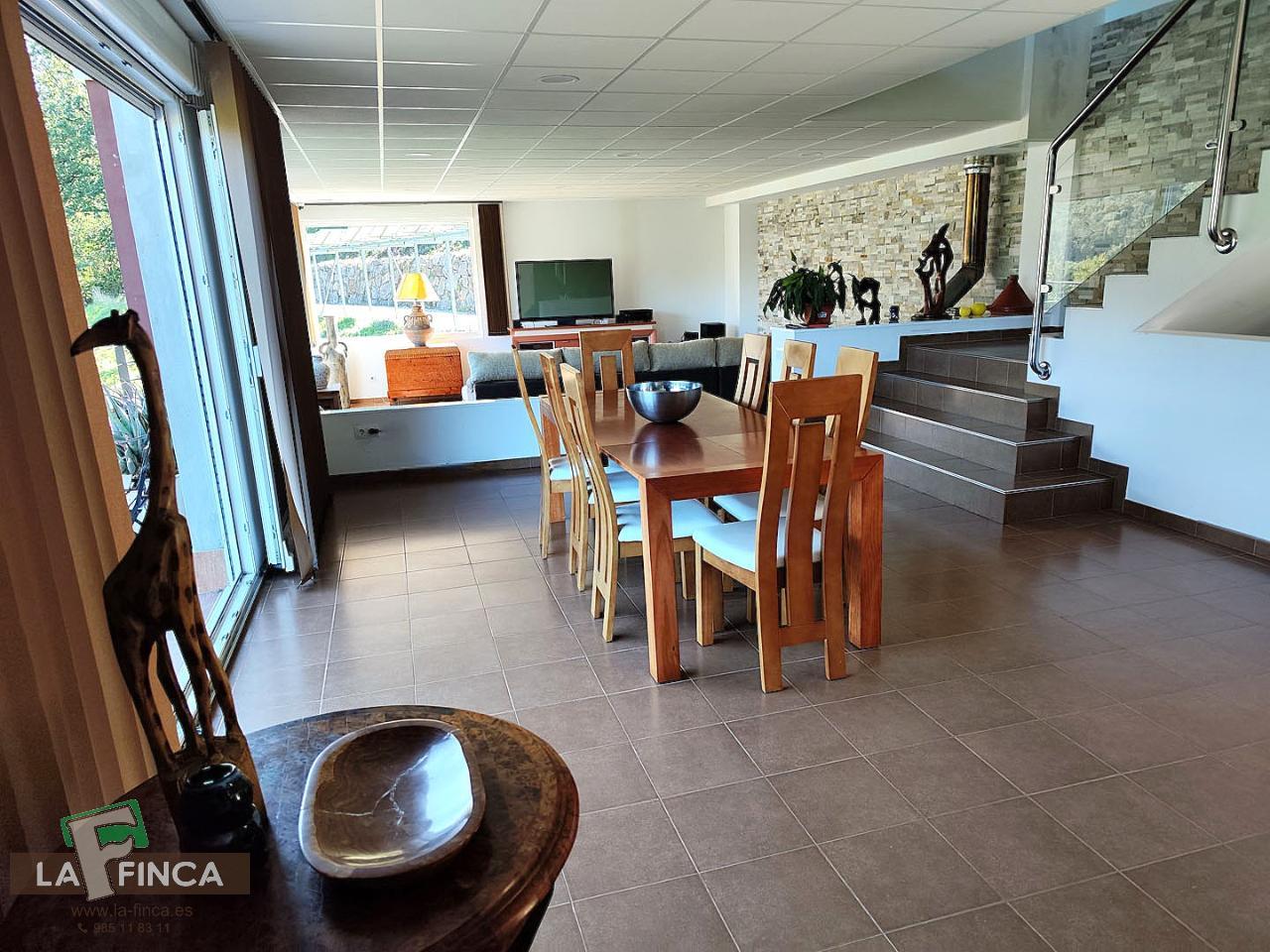 Venta de chalet en Trubia