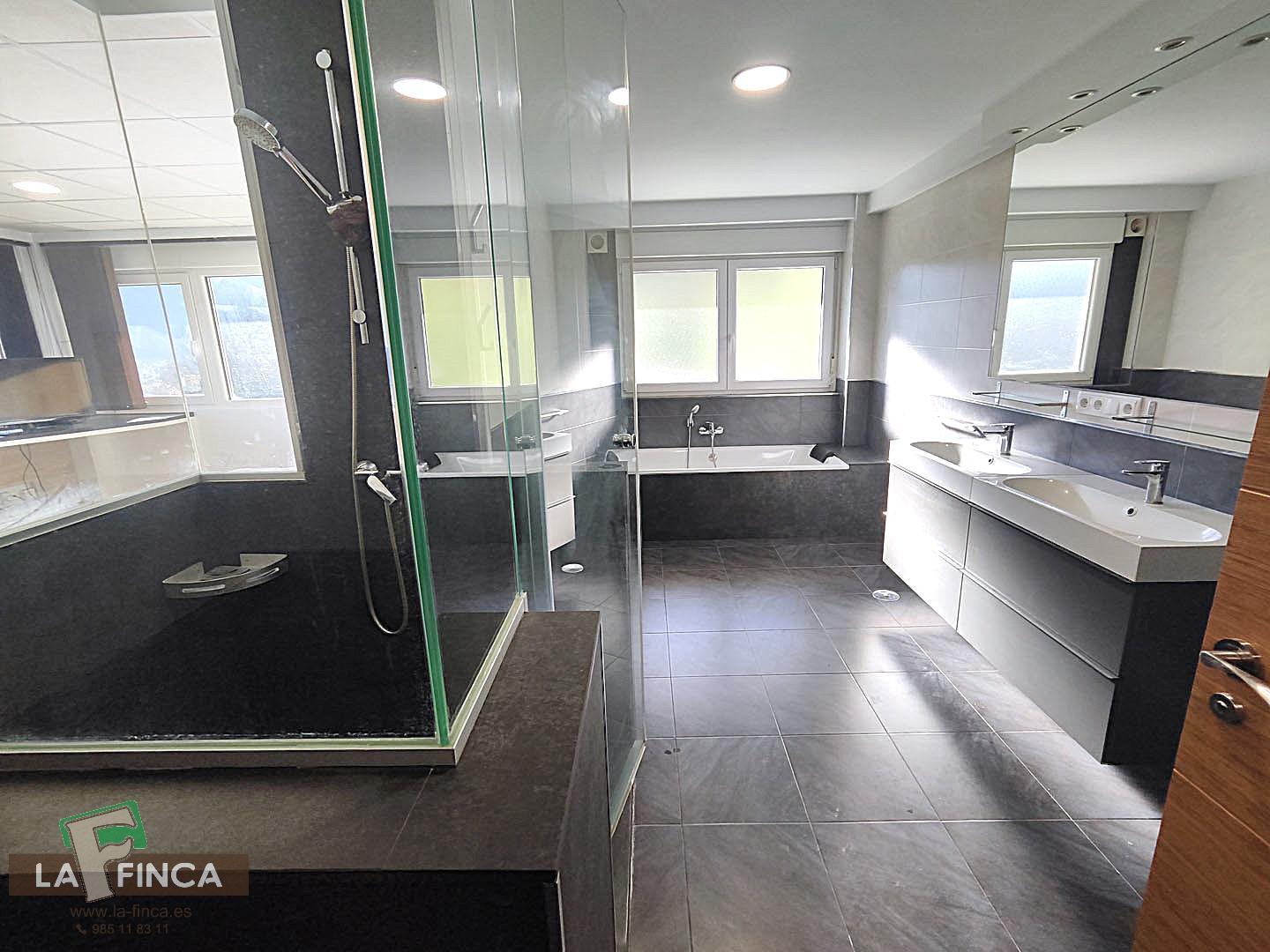 Venta de chalet en Trubia