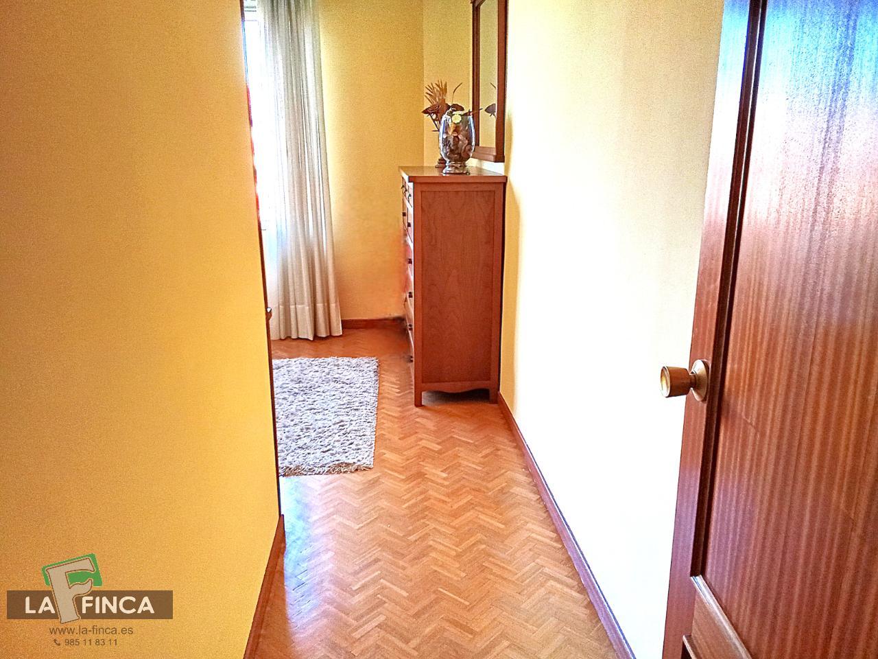 Venta de piso en Oviedo