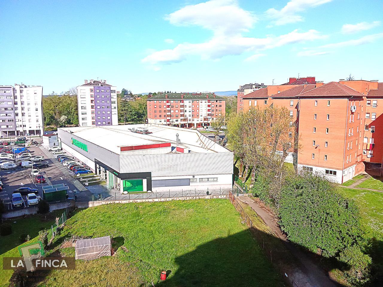 Venta de piso en Oviedo