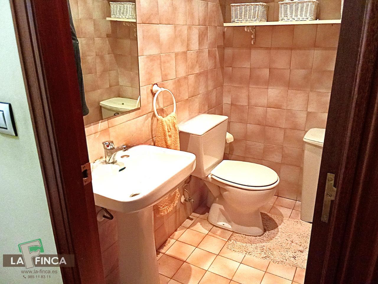 Venta de piso en Oviedo