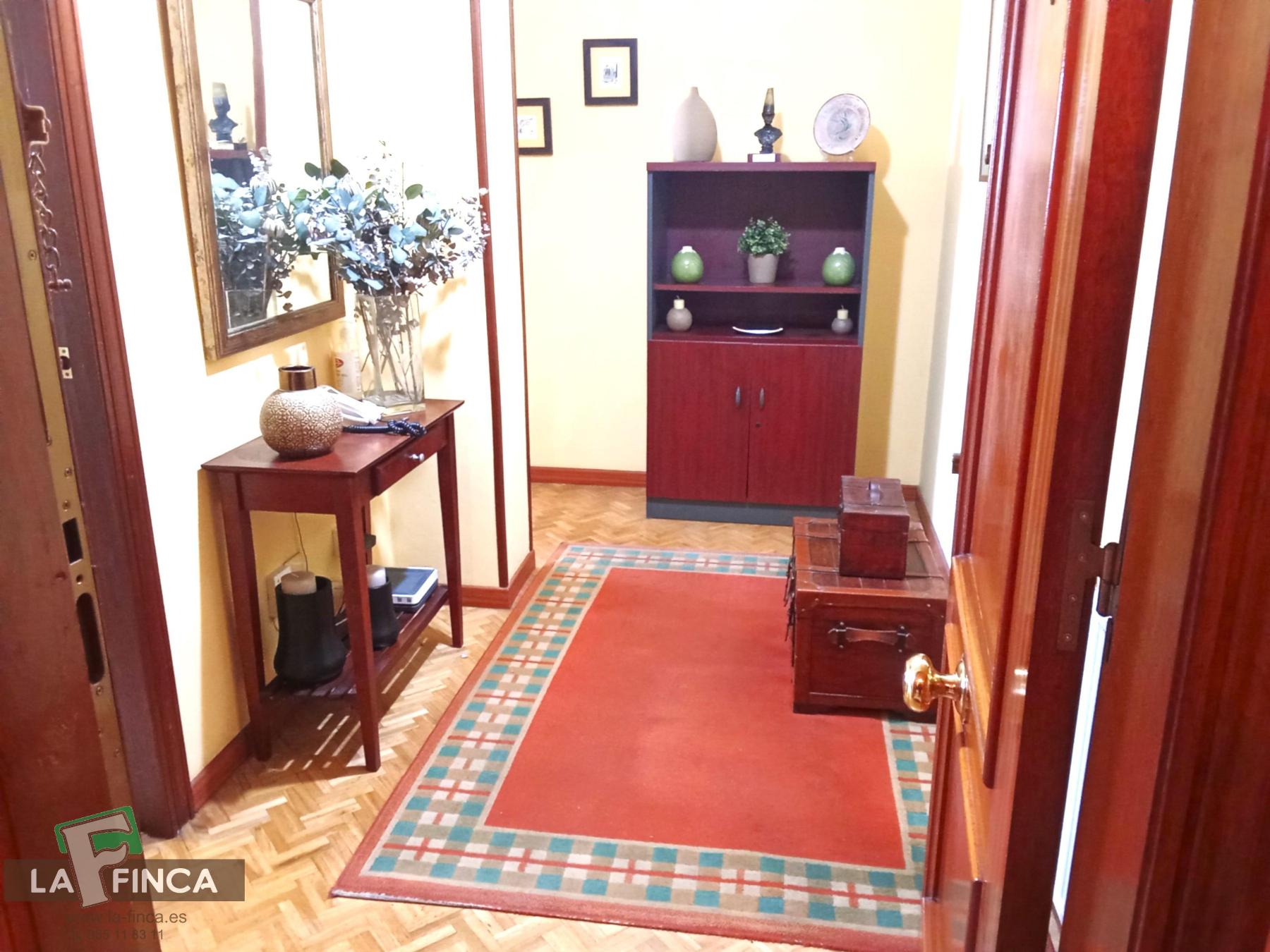 Venta de piso en Oviedo