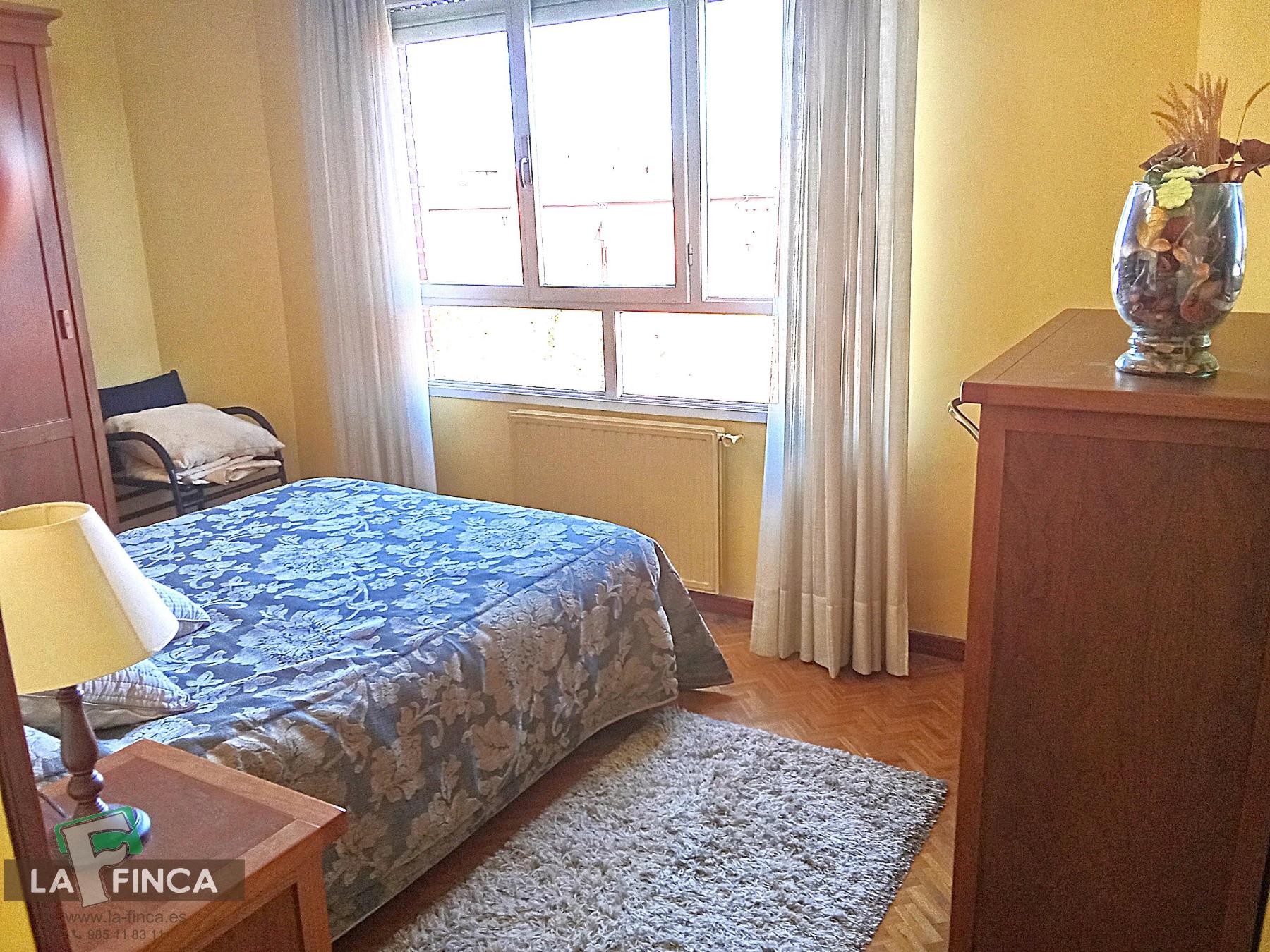 Venta de piso en Oviedo