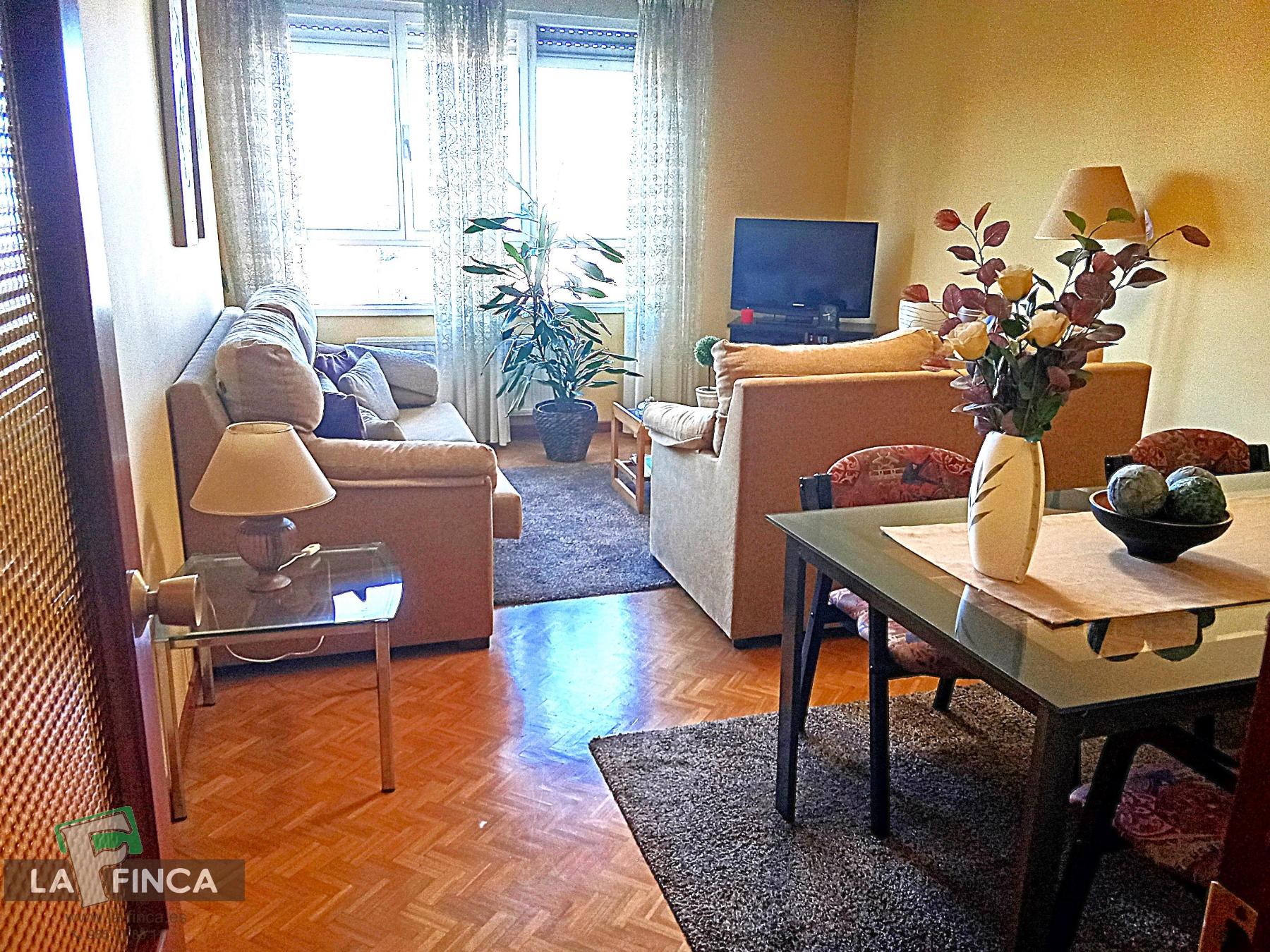 Venta de piso en Oviedo