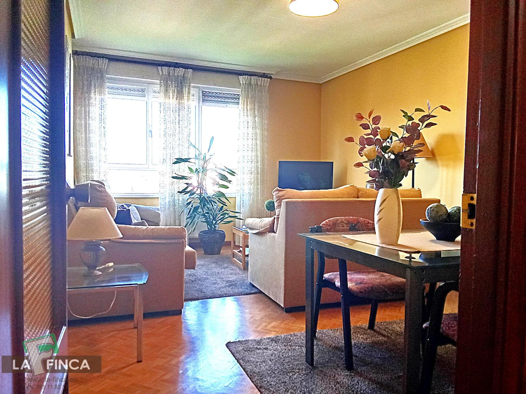 Venta de piso en Oviedo