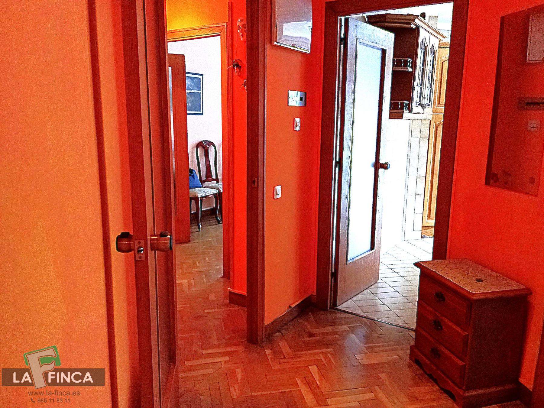 Venta de piso en Oviedo