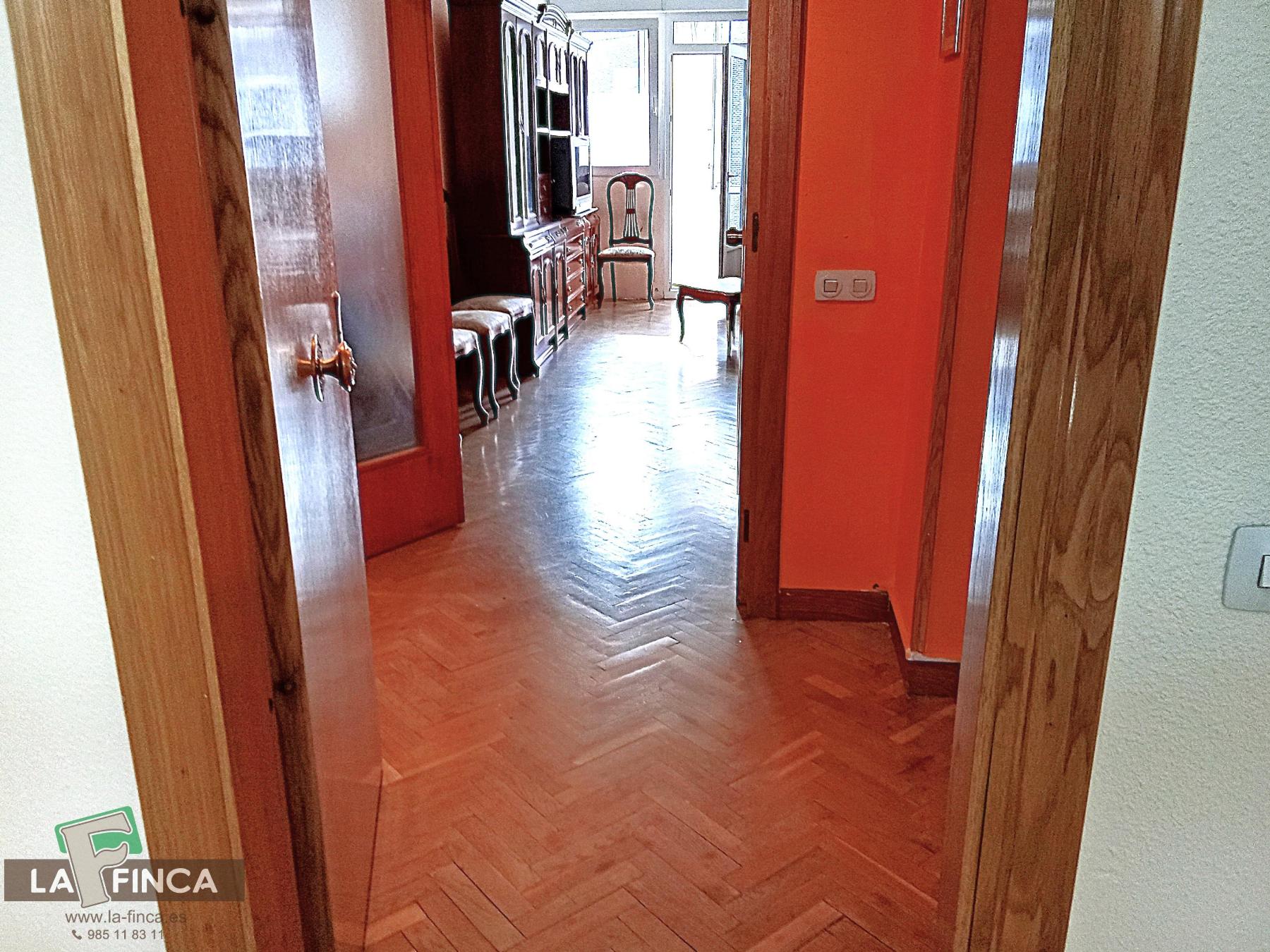 Venta de piso en Oviedo