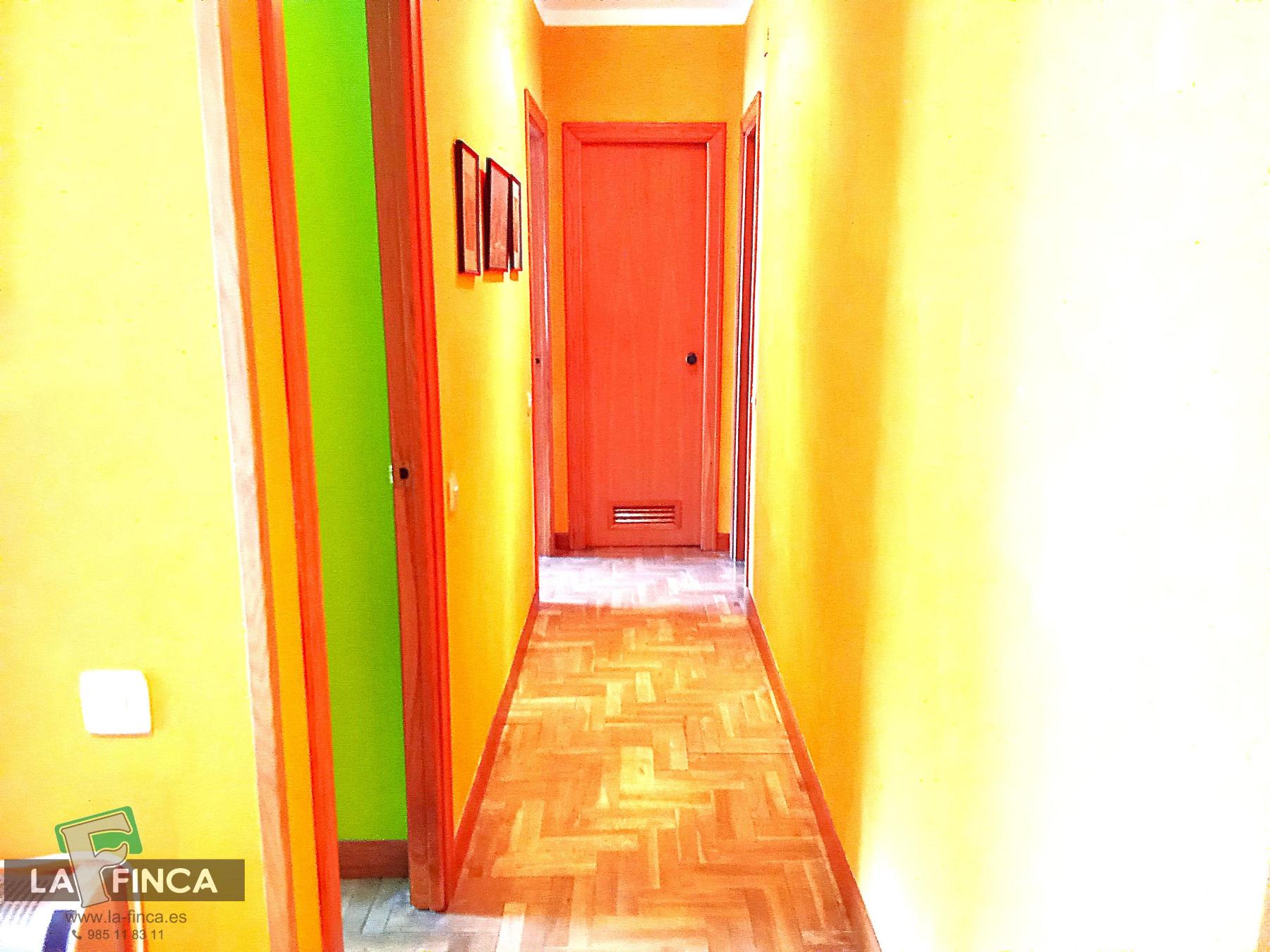 Venta de piso en Oviedo