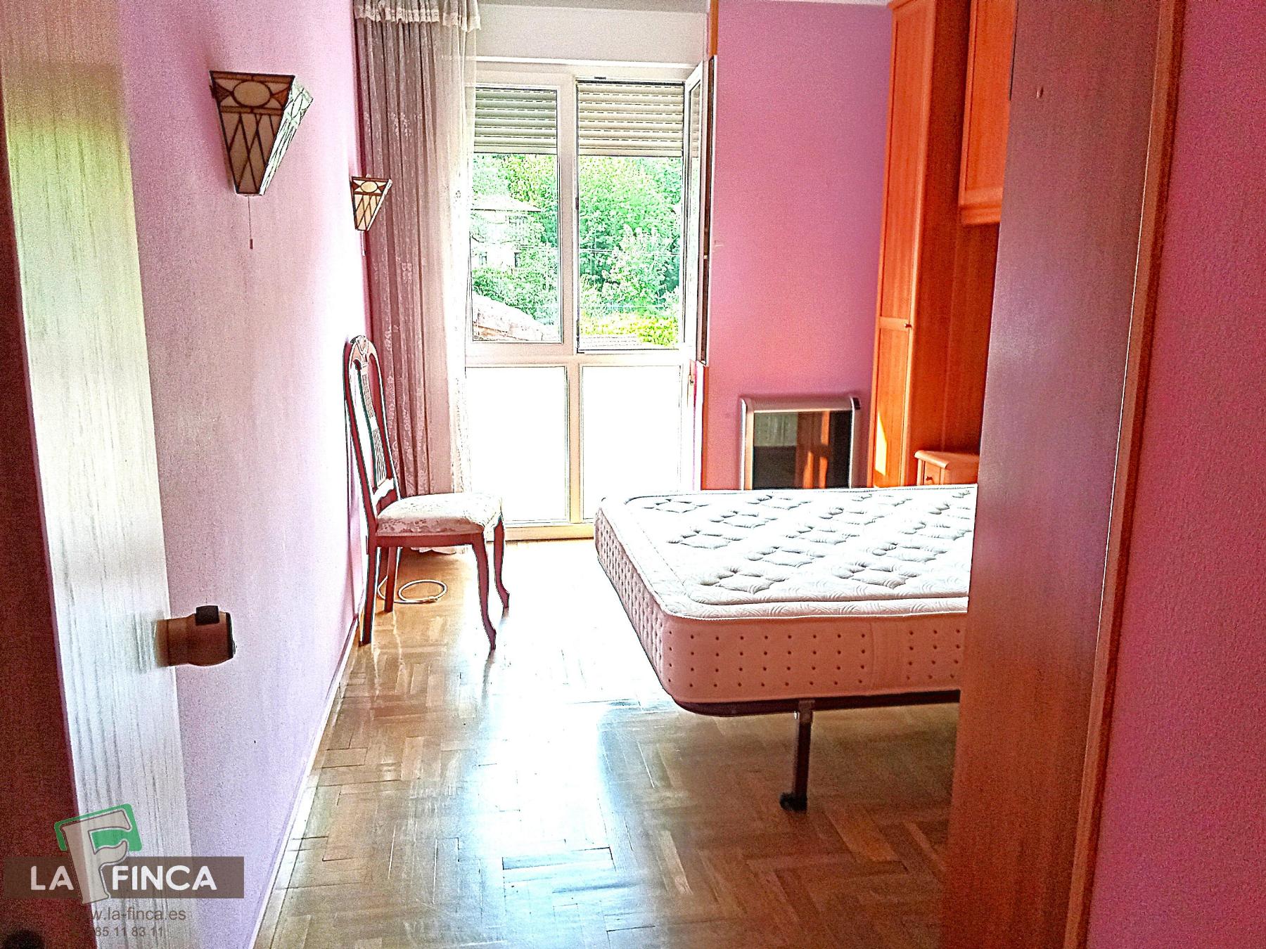 Venta de piso en Oviedo