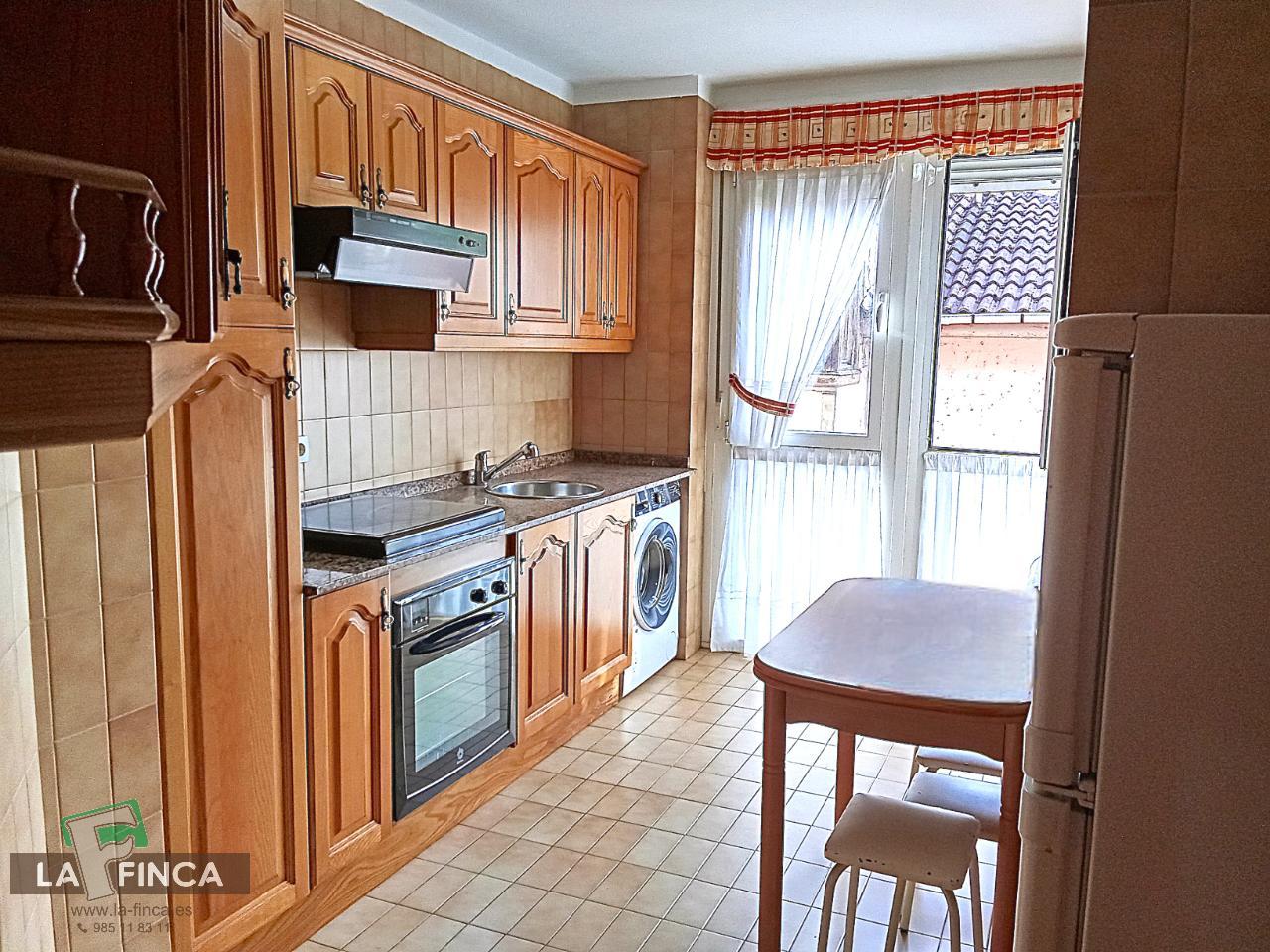 Venta de piso en Oviedo