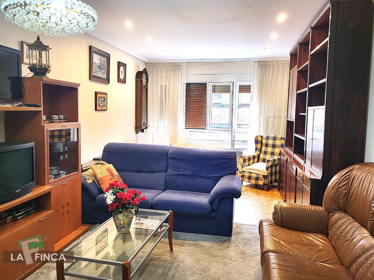 For sale of flat in Oviedo