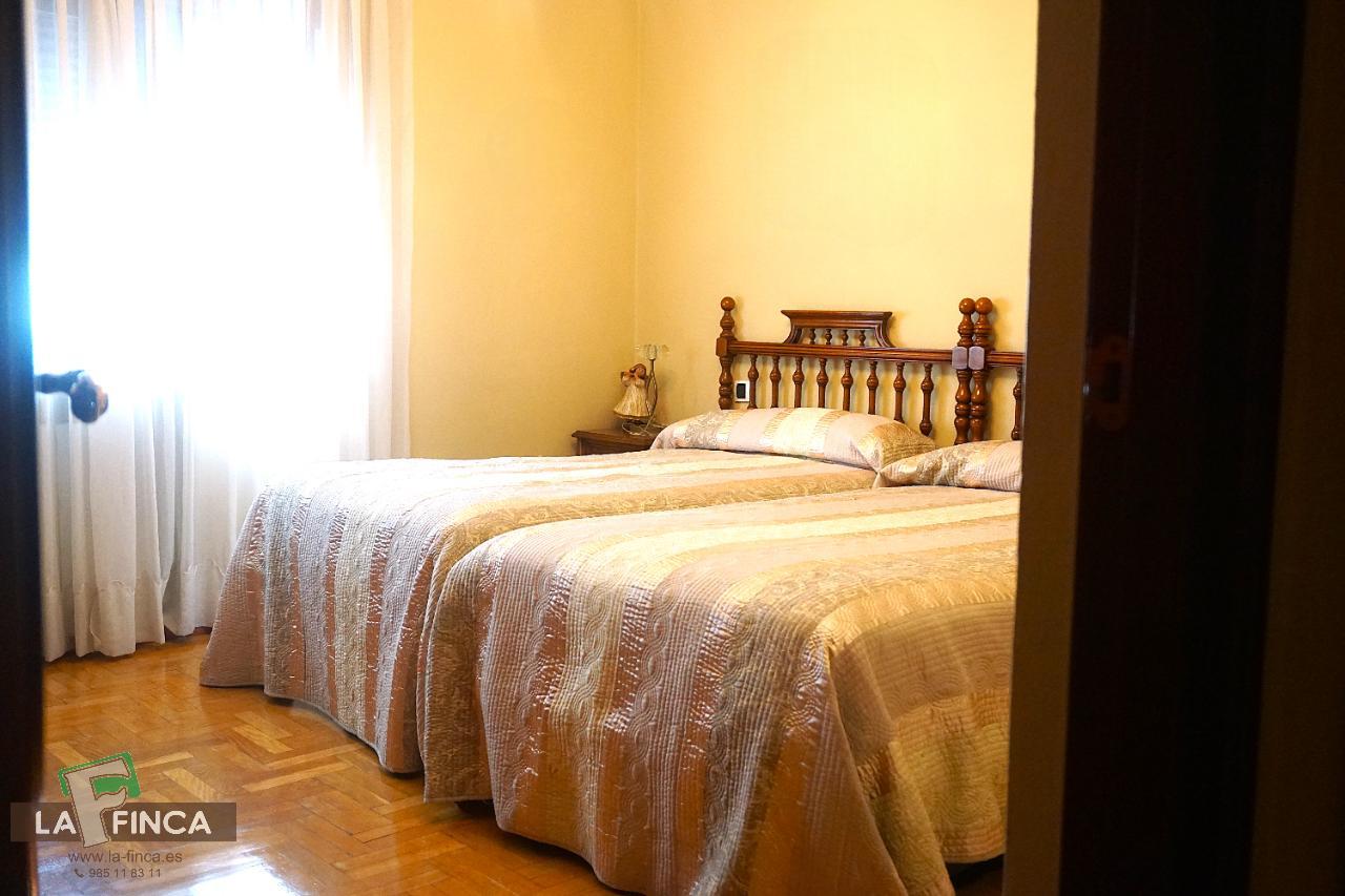 For sale of flat in Oviedo