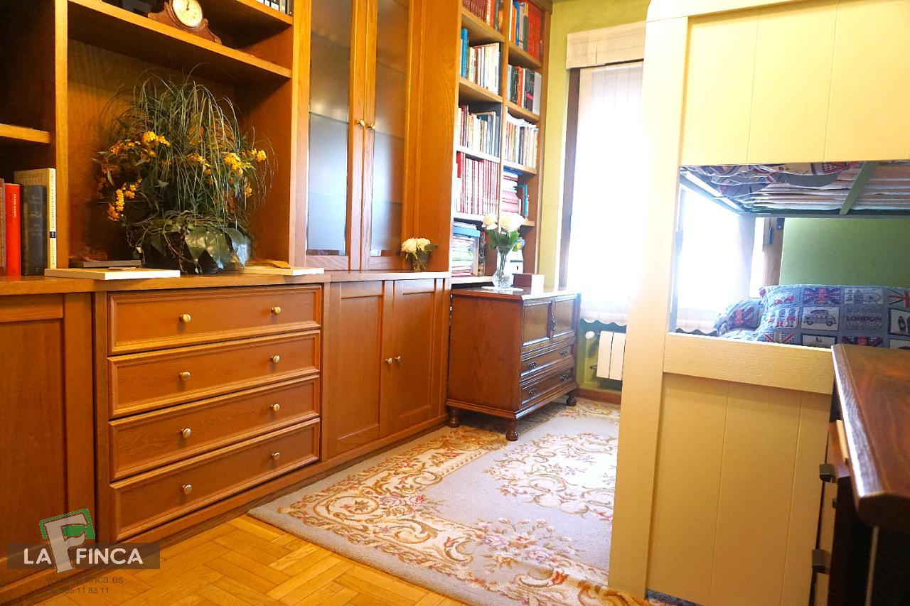 For sale of flat in Oviedo