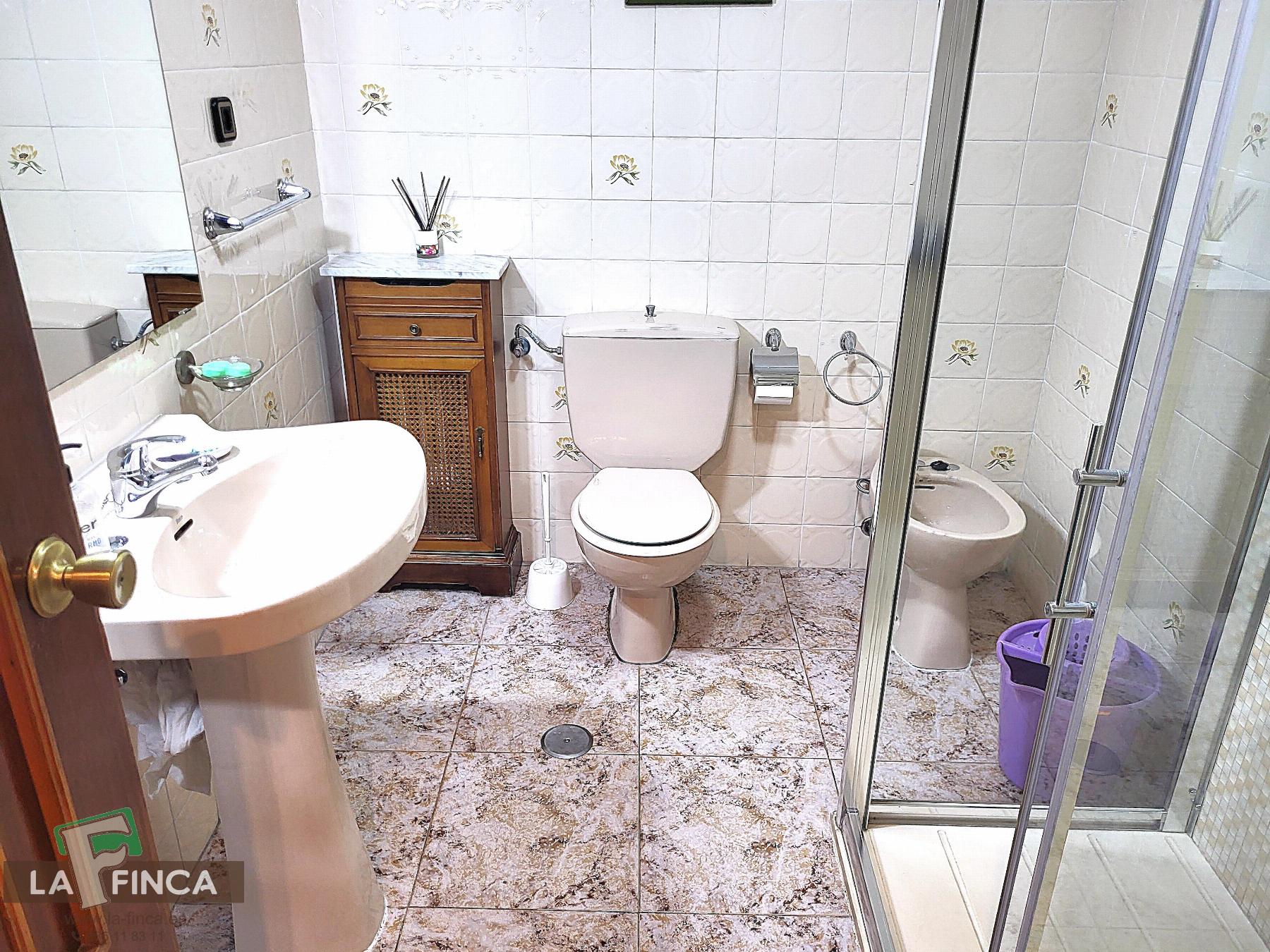 For sale of flat in Oviedo