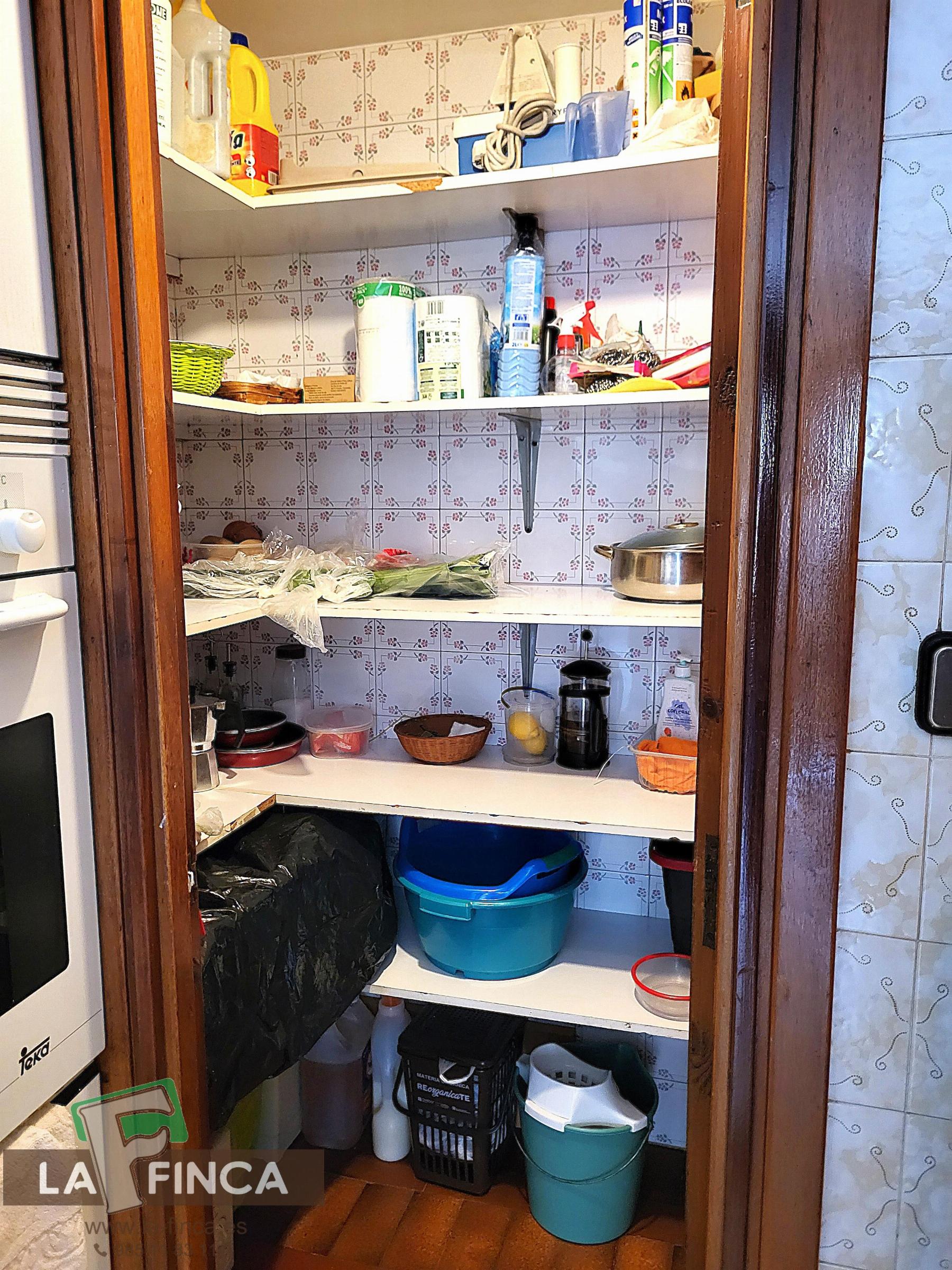 For sale of flat in Oviedo