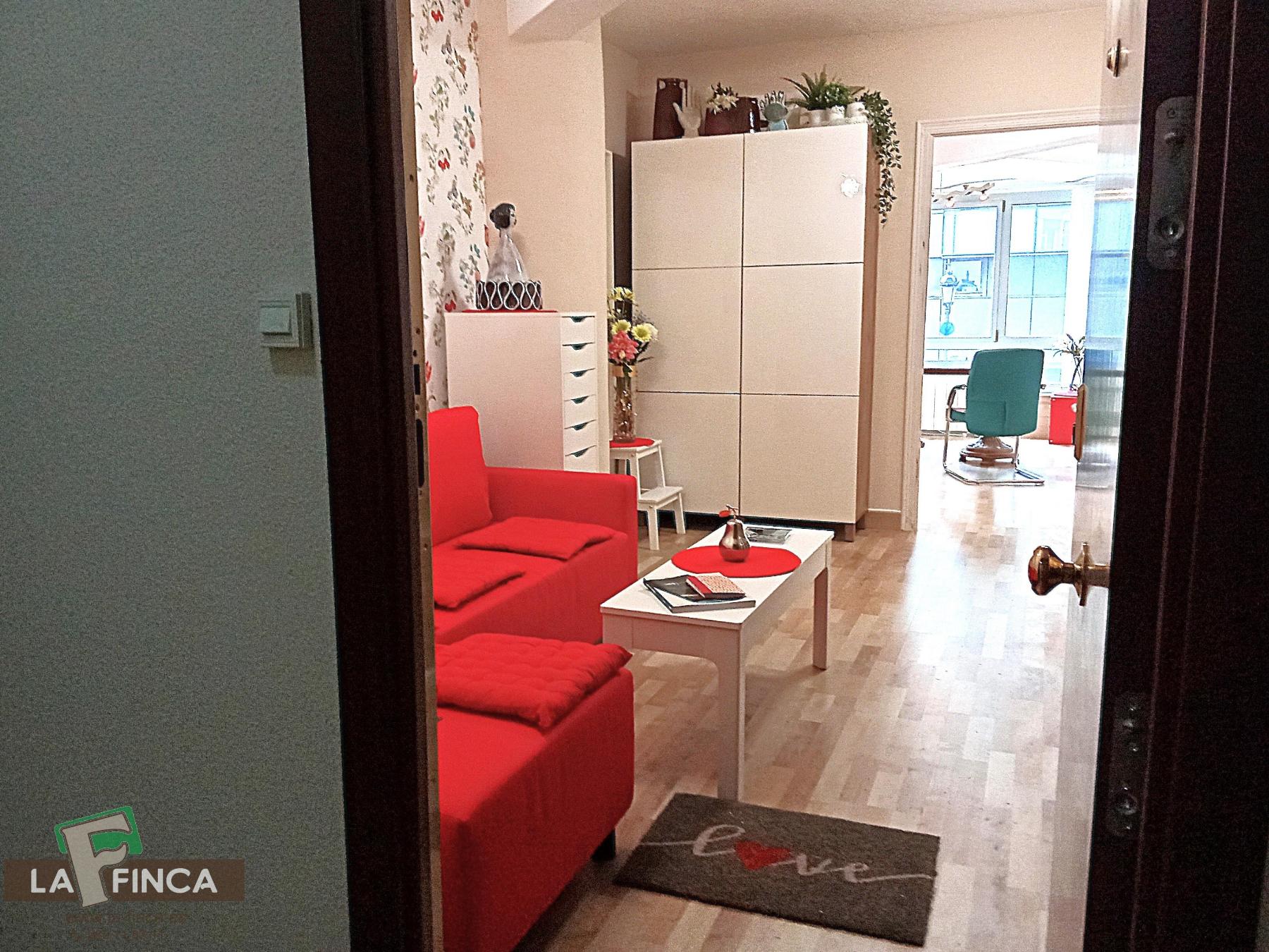 For sale of office in Oviedo